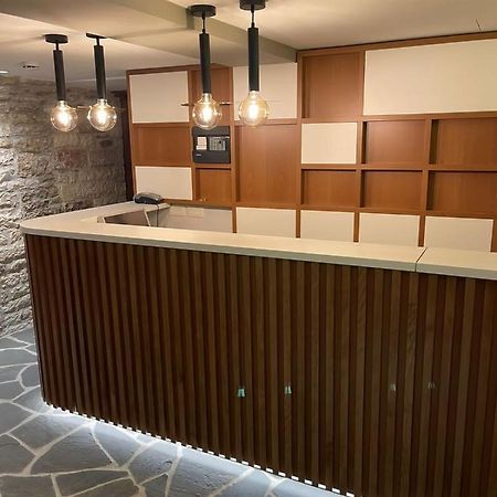 Palorto Traditional Hotel Gjirokaster Bagian luar foto